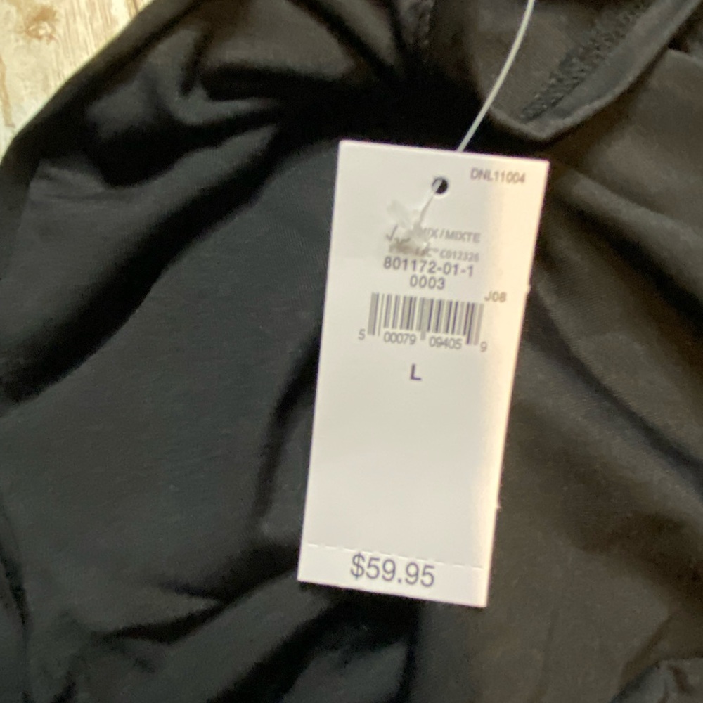 🆕 GAP Women’s Cropped Swim Short Sleeve Rash Guard Rashguard Black Large 12/14 - Picture 5 of 12